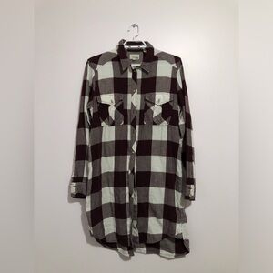 Wilfred free plaid long button up long sleeve shirt size M red and white